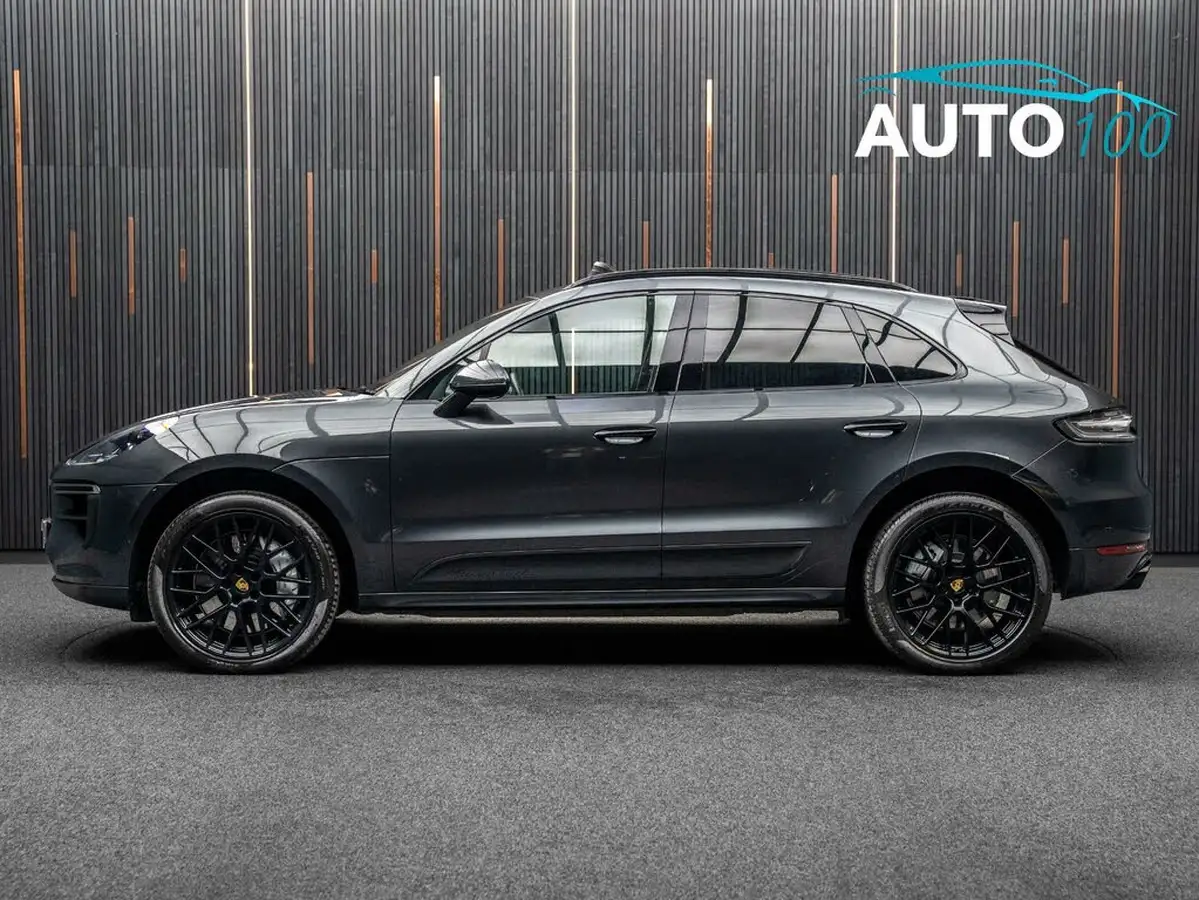 2021-porsche-macan-29-turbo-big-10