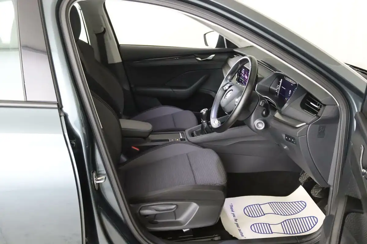 2020-skoda-octavia-10-tsi-se-first-edition-hatchback-big-16