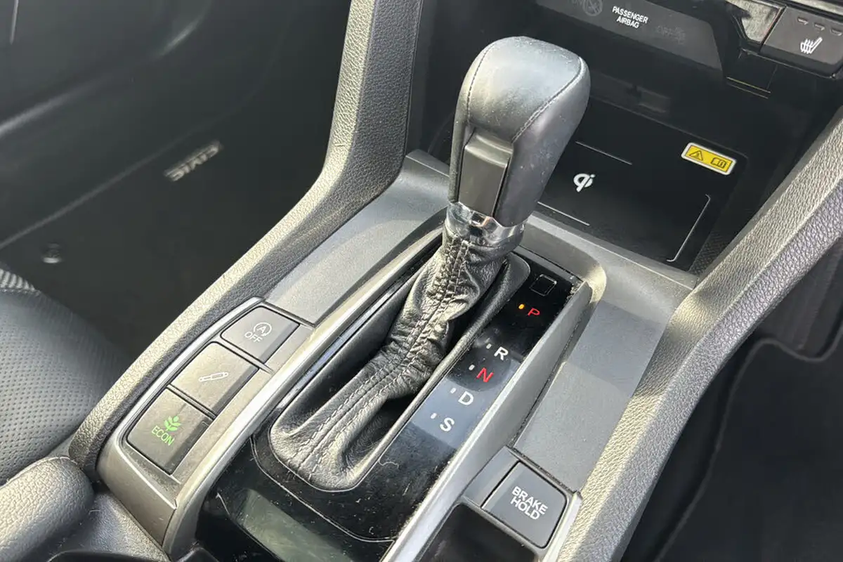 2022-honda-civic-10-vtec-turbo-ex-cvt-big-8