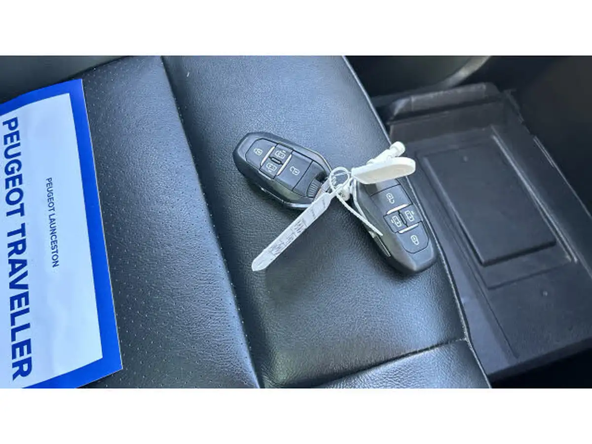 2018-peugeot-traveller-20-bluehdi-business-vip-20bluehdi-150ps-standardss-big-19