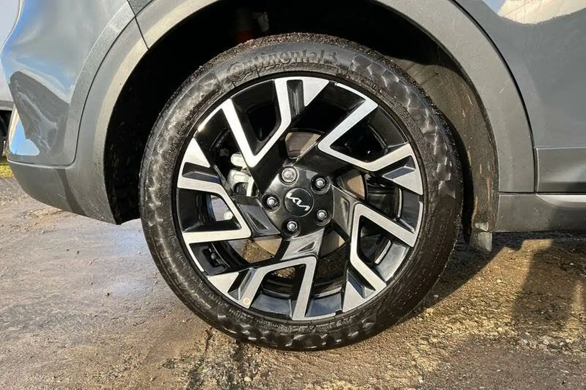2024-kia-xceed-15-t-gdi-3-big-7
