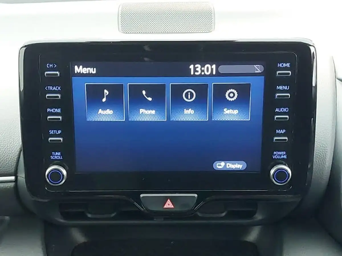 2022-toyota-yaris-15-vvt-i-design-big-15