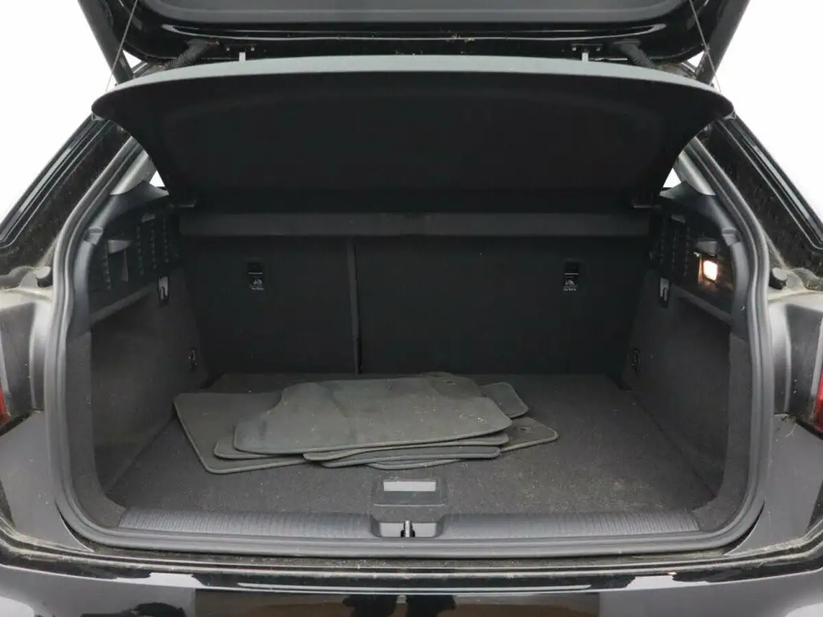 2021-audi-q2-15-35-tfsi-sport-s-tronic-big-17