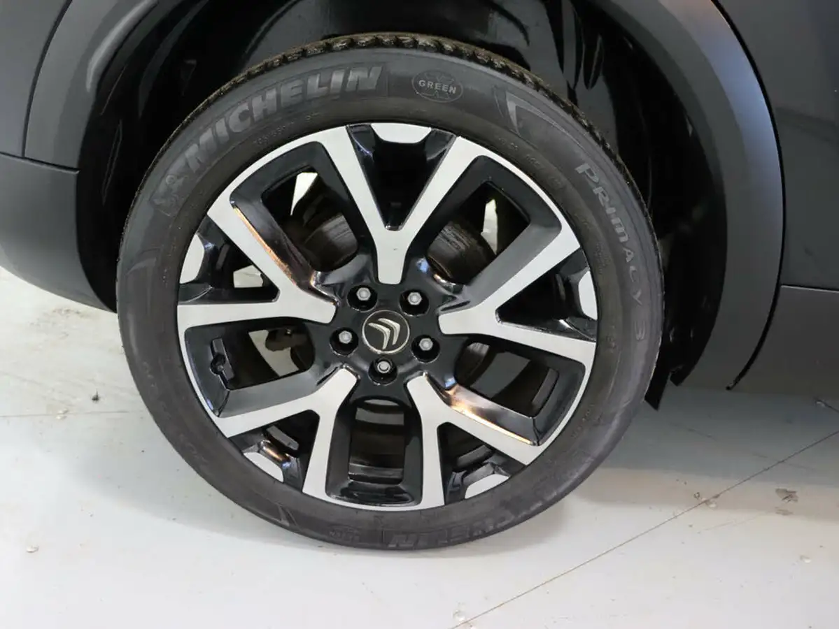 2019-citroen-c5-aircross-16-puretech-flair-plus-big-31
