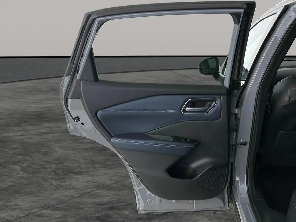 2021-nissan-qashqai-13-dig-t-tekna-140ps-big-24
