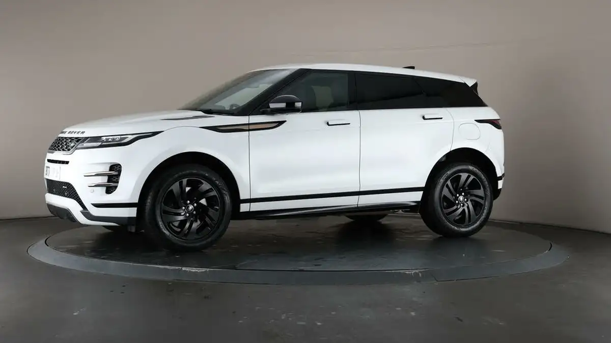 2022-land-rover-range-rover-evoque-15-p300e-r-dynamic-s-big-42