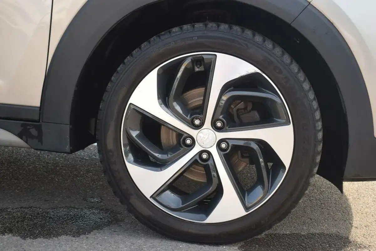 2018-hyundai-tucson-16-t-gdi-sport-edition-dct-big-18