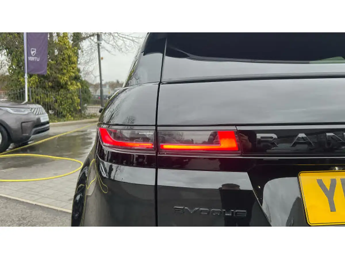 2024-land-rover-range-rover-evoque-20-d200-dynamic-se-big-30