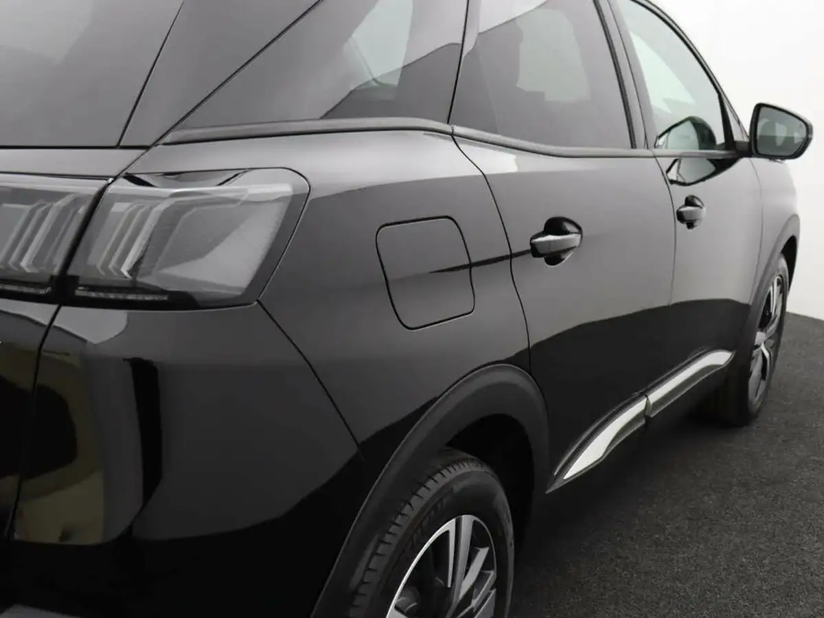 2022-peugeot-3008-suv-12-puretech-allure-big-54