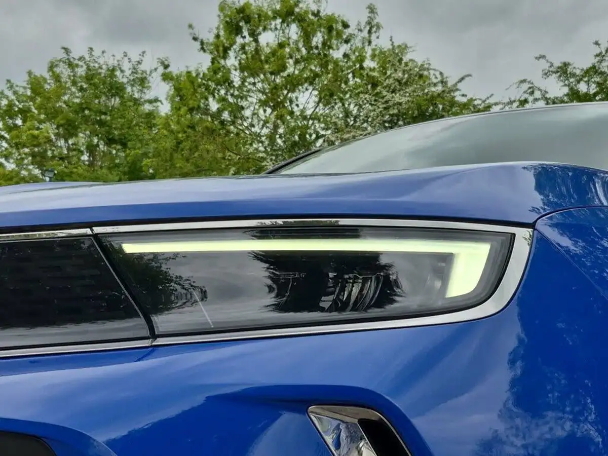 2021-vauxhall-mokka-e-elite-premium-big-32