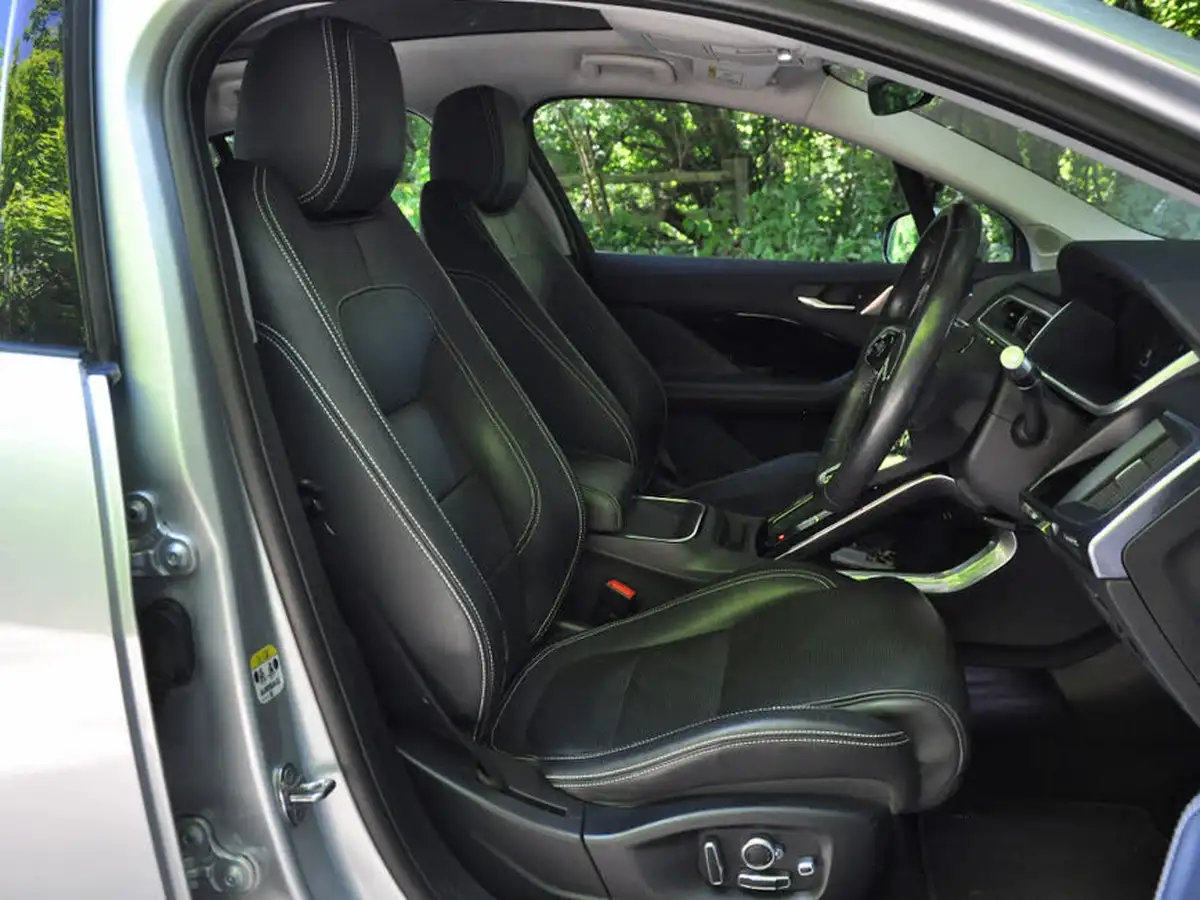 2019-jaguar-i-pace-ev400-hse-big-54