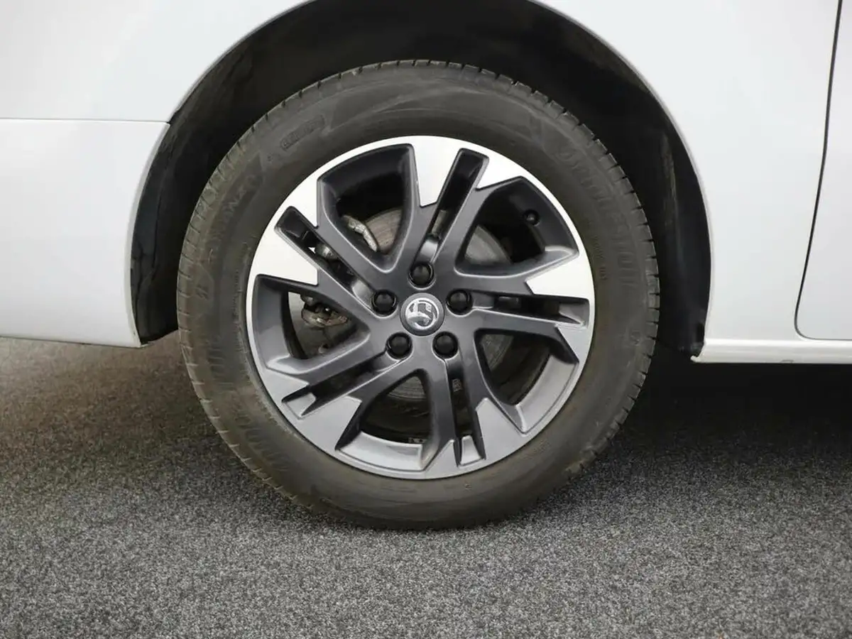 2023-vauxhall-vivaro-life-e-ultimate-l-big-6