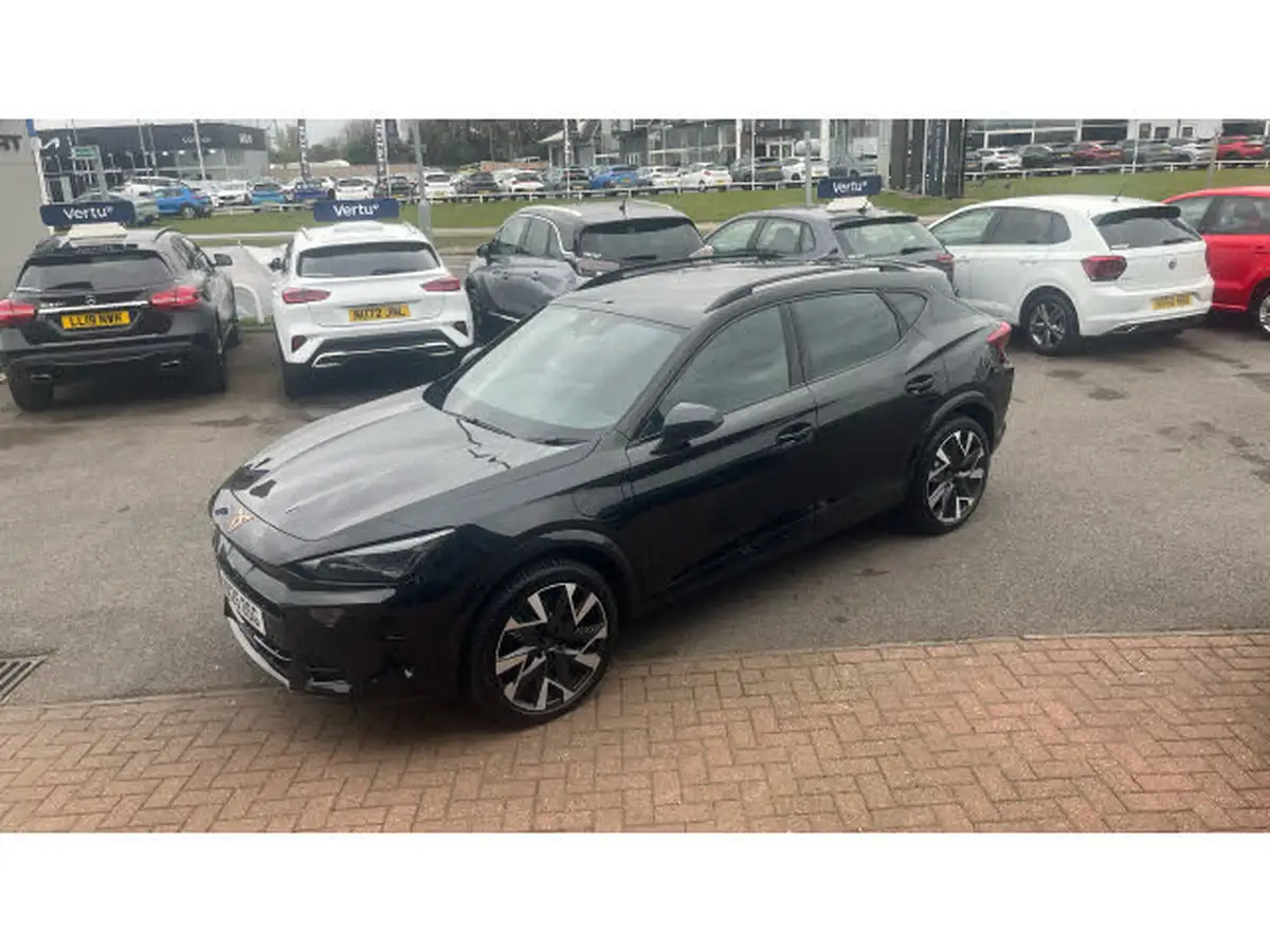 2025-cupra-formentor-15-e-hybrid-vz1-big-26