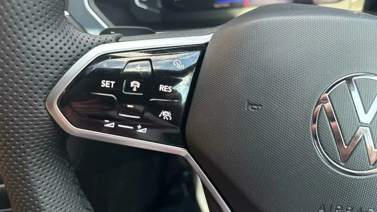 2020-volkswagen-tiguan-15-tsi-r-line-big-30