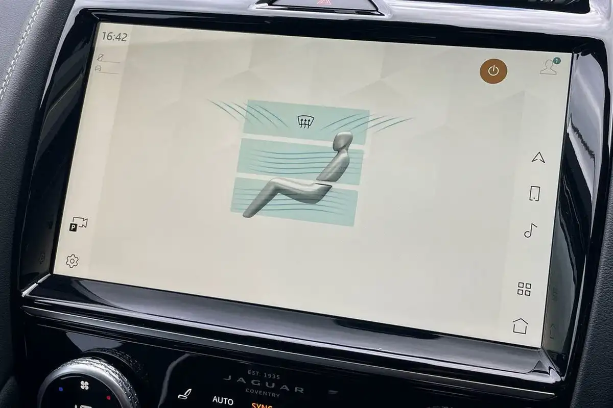 2024-jaguar-e-pace-20-d200-r-dynamic-se-black-big-20
