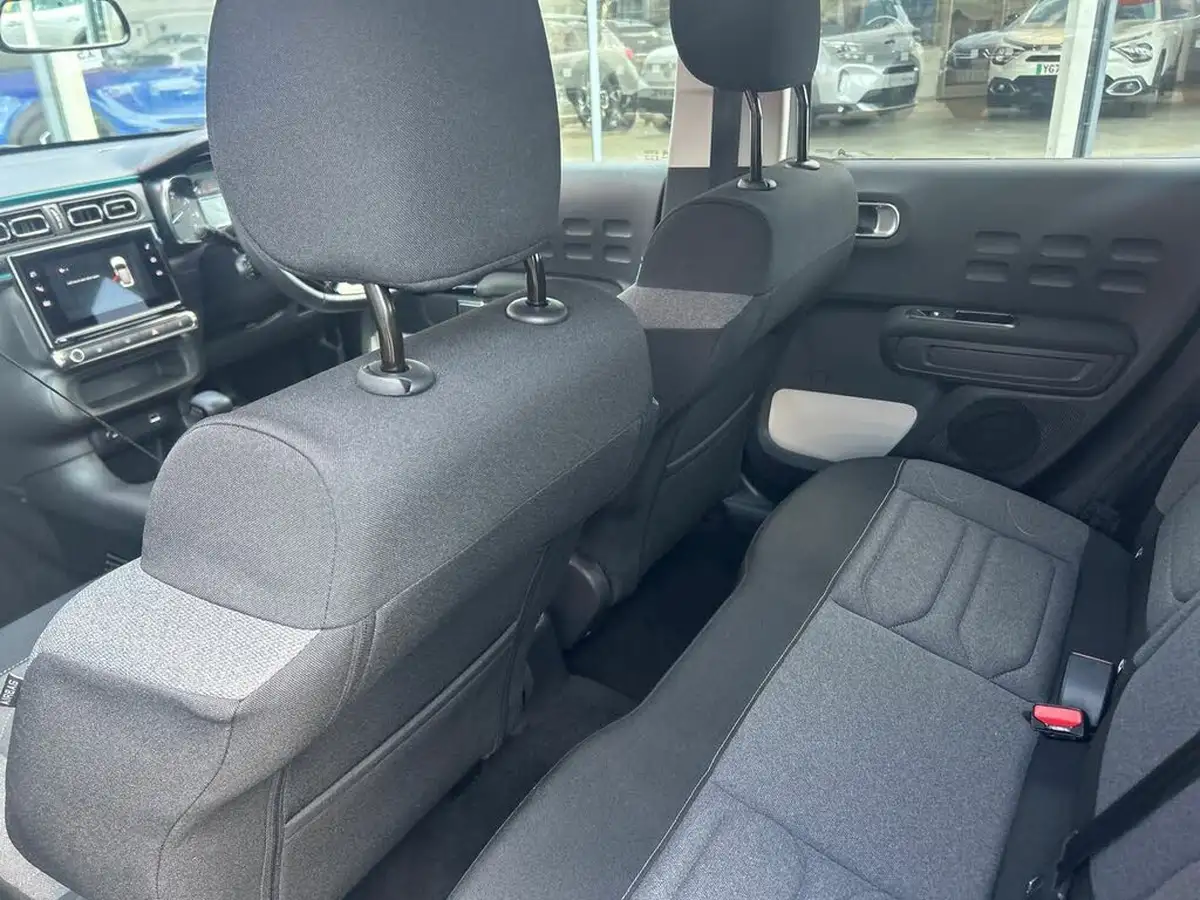 2022-citroen-c3-12-puretech-shine-plus-110ps-ss-big-36