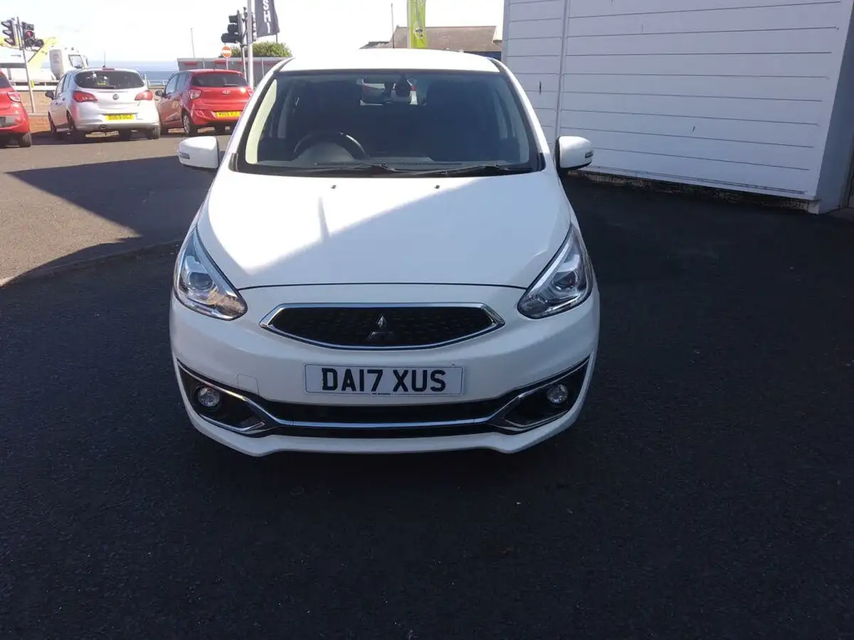 2017-mitsubishi-mirage-12-juro-cvt-big-4