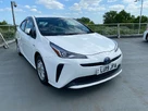 2019-toyota-prius-small-1