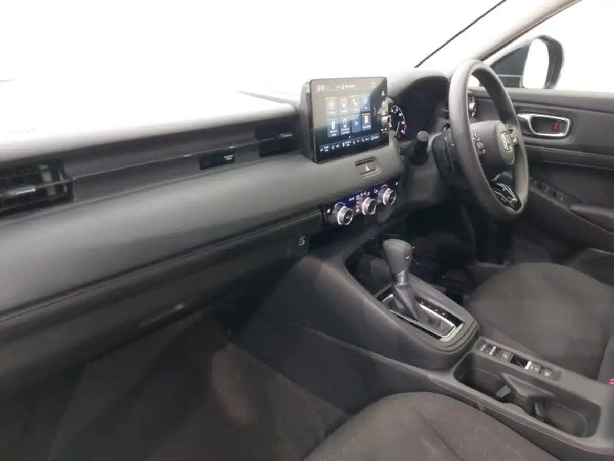 2022-honda-hr-v-15-i-mmd-elegance-big-4