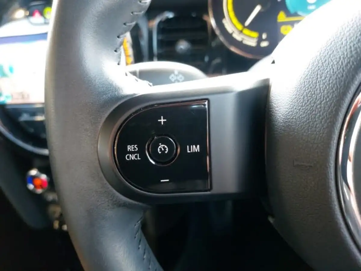 2022-mini-cooper-e-cooper-s-2-big-17