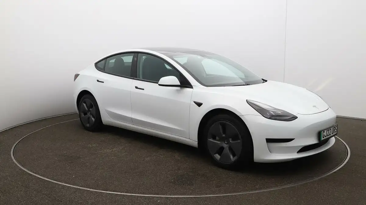 2021-tesla-model-3-e-standard-plus-big-42