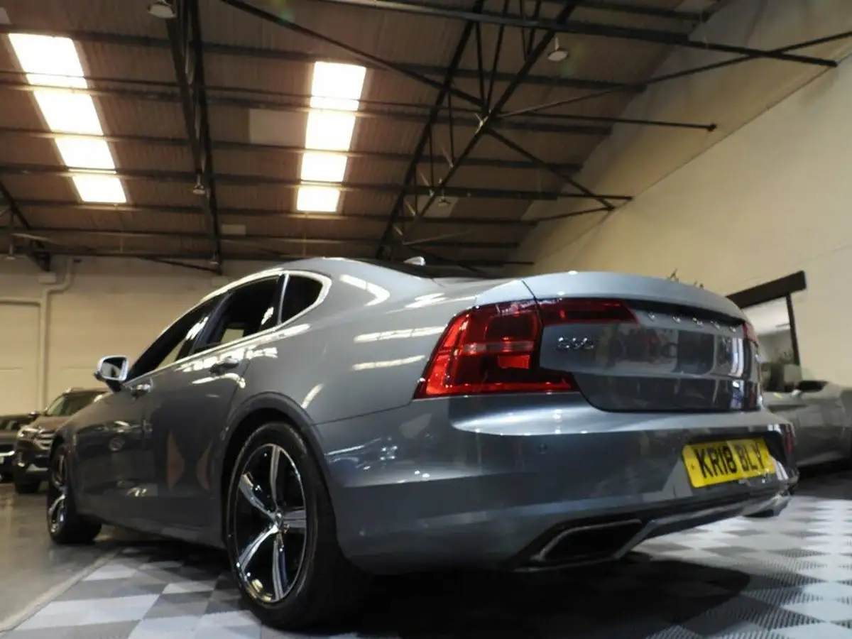 2018-volvo-s90-20td-d5-r-design-awd-big-10
