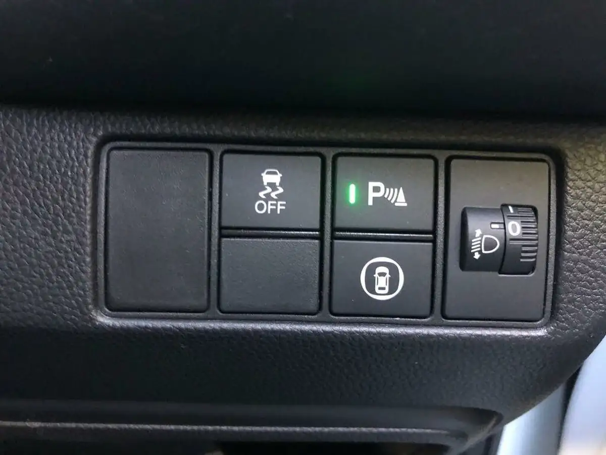 2023-honda-hr-v-15-i-mmd-elegance-big-26
