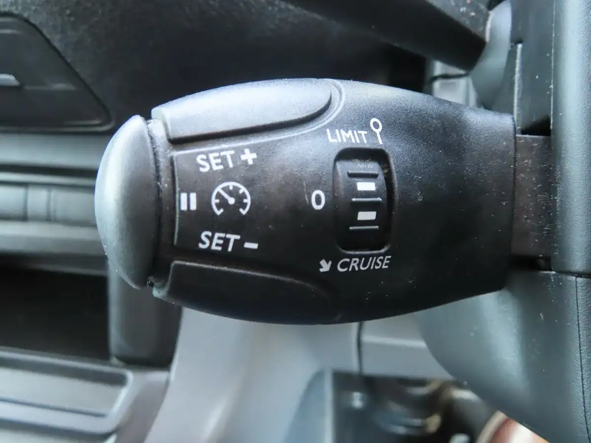 2021-citroen-dispatch-e-enterprise-m-75kwh-1000-auto-big-42