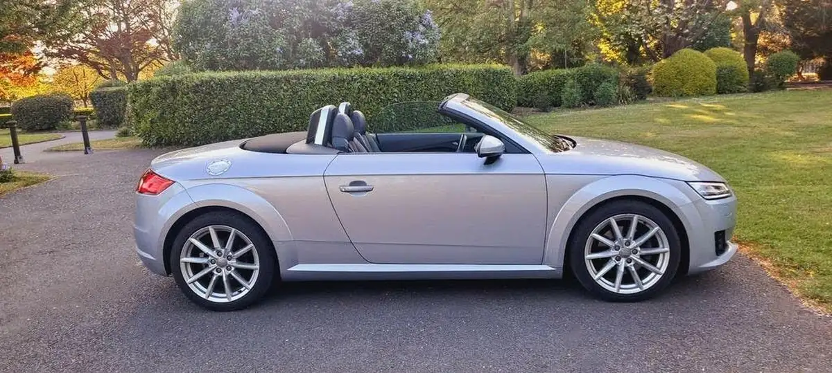 2016-audi-tt-roadster-20td-sport-big-3