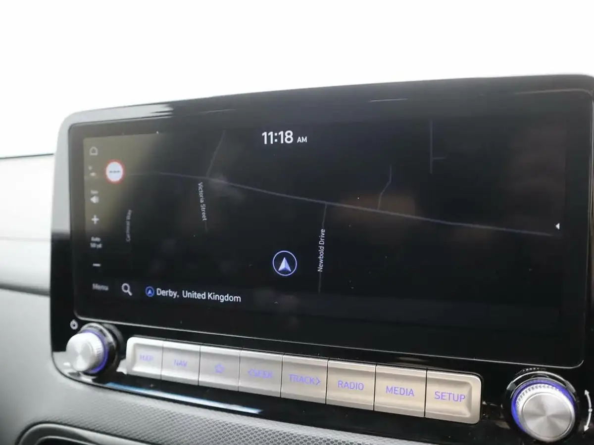 2022-hyundai-kona-e-premium-204ps-64kwh-7kw-obc-big-29