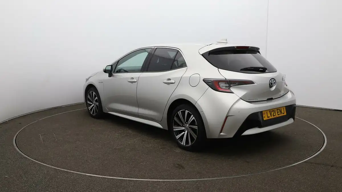 2021-toyota-corolla-18-vvt-i-design-spare-wheel-hatchback-5d-big-60