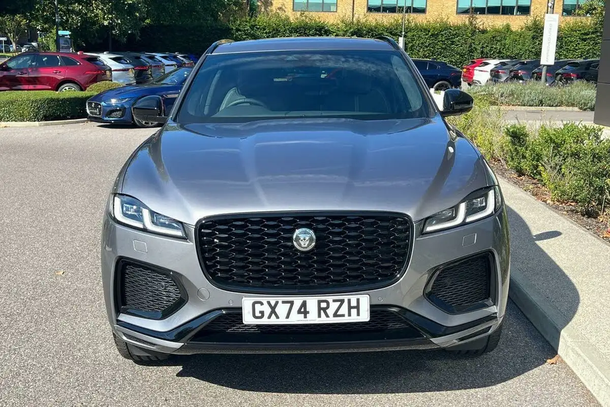 2024-jaguar-f-pace-20-p400e-r-dynamic-hse-black-90th-anniversary-edition-big-14
