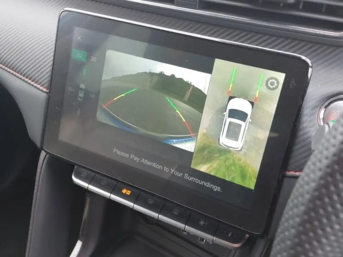 2023-mg-zs-suv-10t-gdi-exclusive-big-11