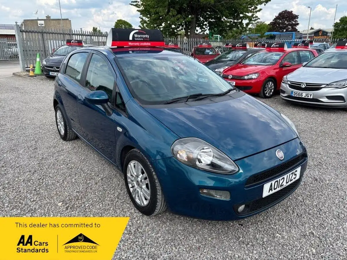 2012-fiat-punto-14-easy-77bhp-5d-dualogic-big-8