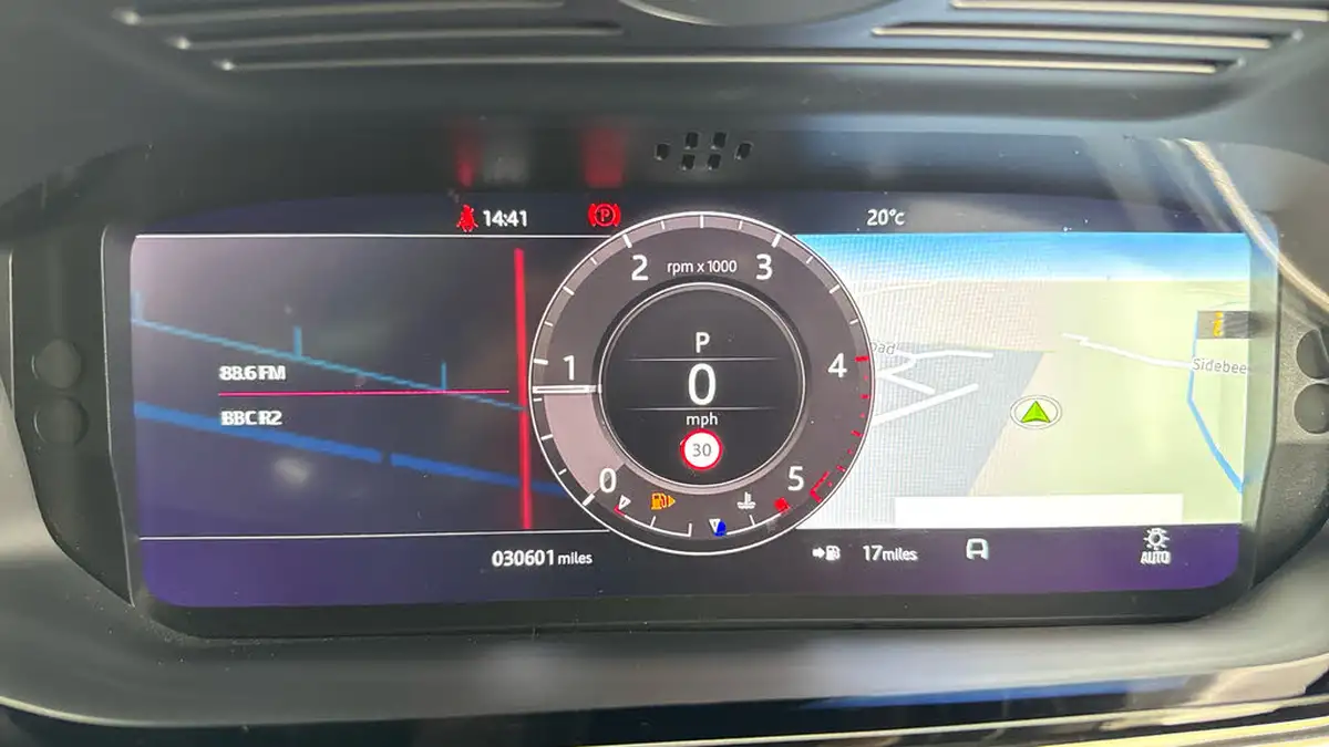 2020-land-rover-range-rover-evoque-20-d240-r-dynamic-hse-big-12