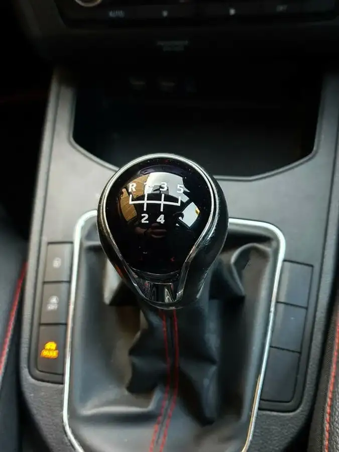 2020-seat-ibiza-10-tsi-fr-sport-95ps-big-19