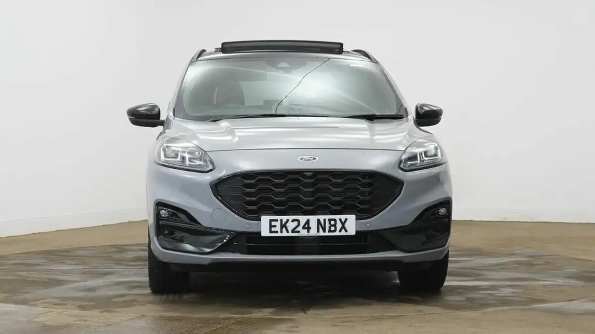 2024-ford-kuga-25t-graphite-tech-edition-190ps-fhev-big-2