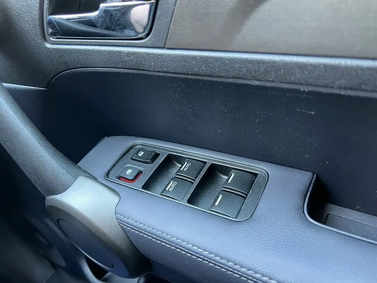 2012-honda-cr-v-22td-ex-auto-big-47