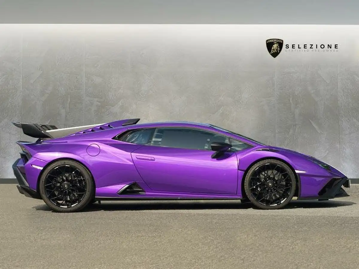 2023-lamborghini-huracan-big-2