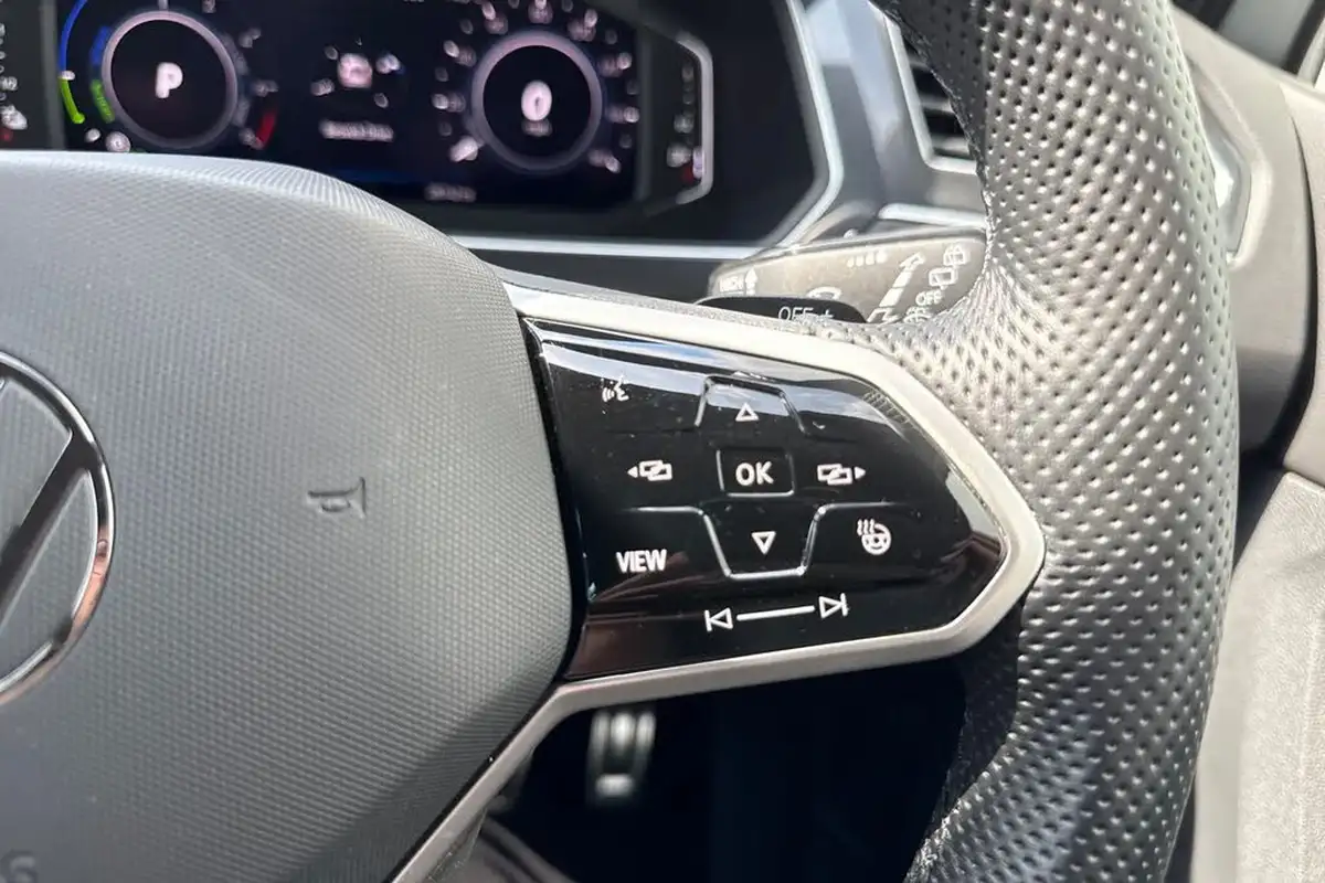 2021-volkswagen-tiguan-14-tsi-r-line-big-57