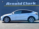 2022-tesla-model-y-e-long-range-small-3