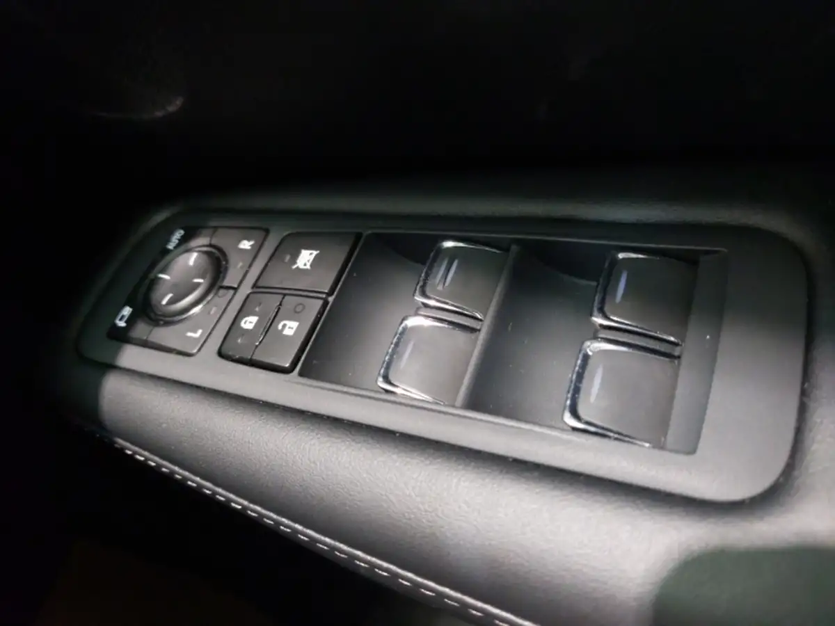 2022-lexus-rx-450h-l-35-rx-l-big-18