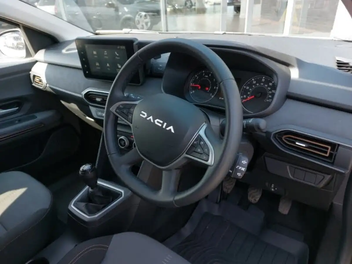 2024-dacia-jogger-10-tce-extreme-big-9