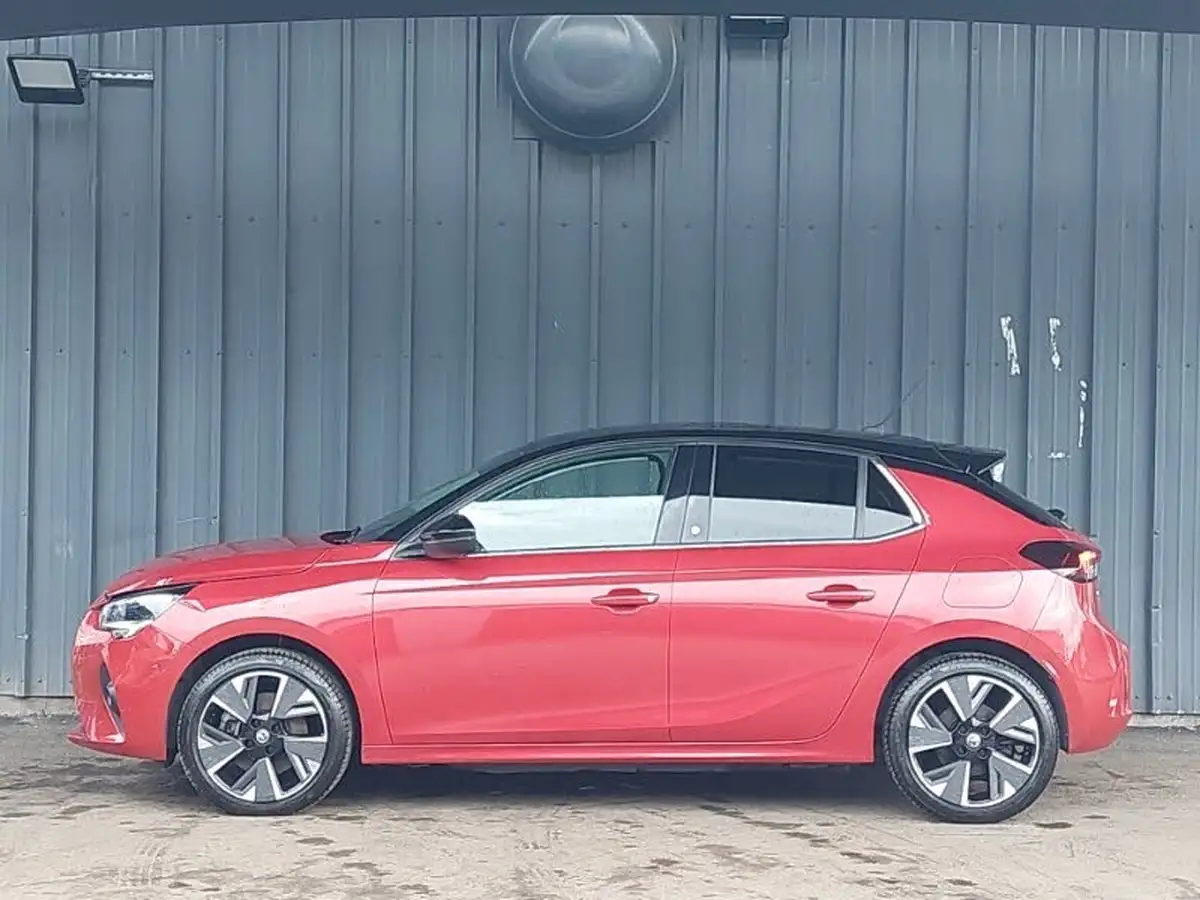2022-vauxhall-corsa-e-elite-premium-big-3