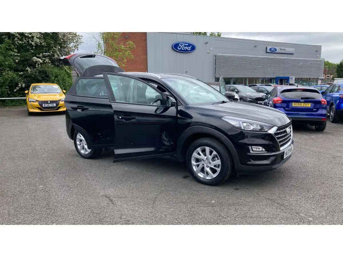 2020-hyundai-tucson-16-gdi-se-nav-big-50