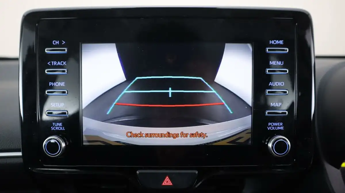 2022-toyota-yaris-15-vvt-i-icon-big-23