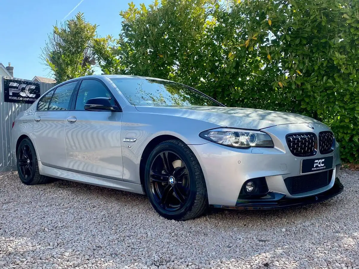 2016-bmw-5-series-20td-520d-m-sport-190bhp-saloon-4d-auto-big-24