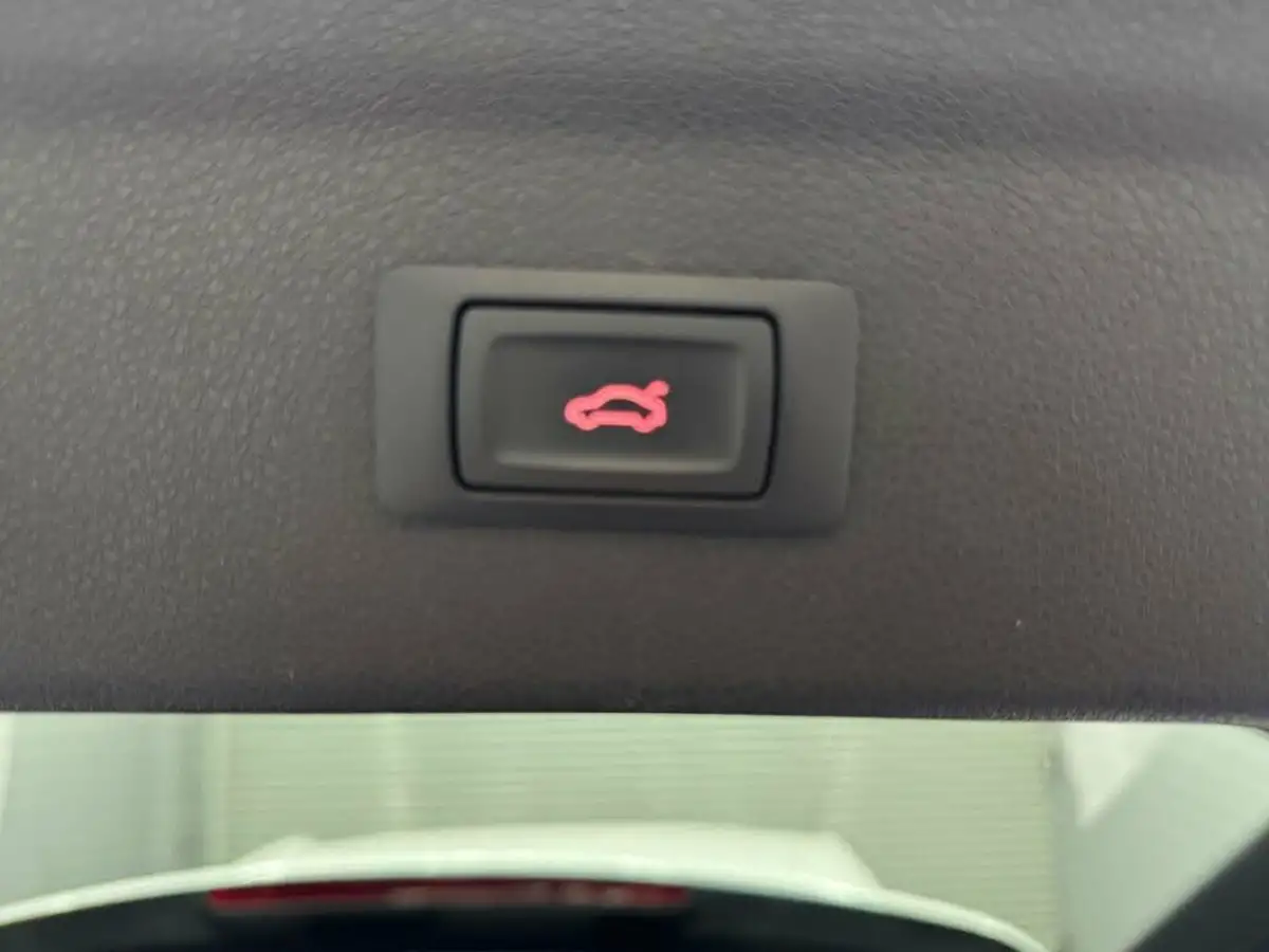 2016-audi-q3-20-tdi-quattro-s-line-plus-184ps-ss-tronic-big-36