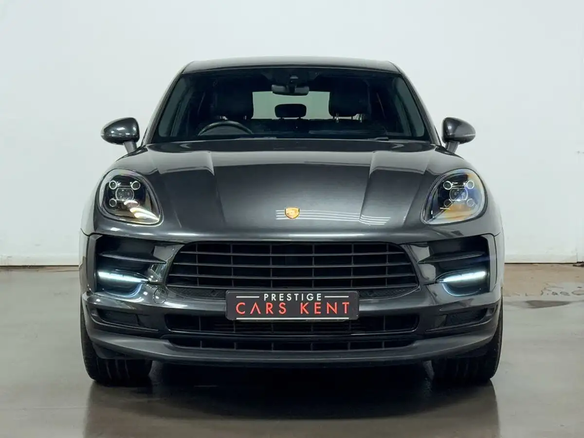 2019-porsche-macan-20-big-4
