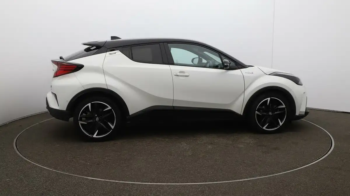 2022-toyota-c-hr-18-vvt-i-gr-sport-big-44